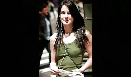 Latex gadis awek sex 2020 menguasai dan mengalahkan seorang pria di topeng perhambaan