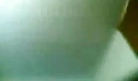 Seorang budak yang tidak bahagia dengan awek sex hot pantatnya oleh majikannya