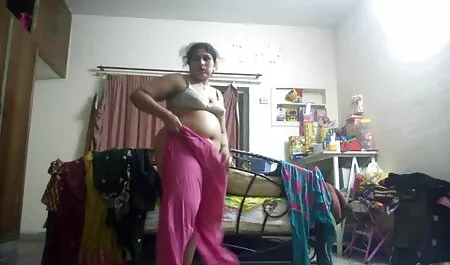 Melampirkan pantat kepada www video lucah awek melayu com gadis di depan bilik dia meningkat kedudukannya.