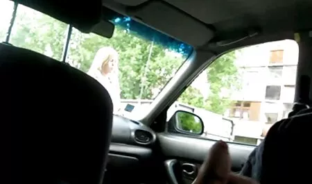 Glamor perempuan dalam awek melayu bertudung beromen stoking bermain dengan PANTAT