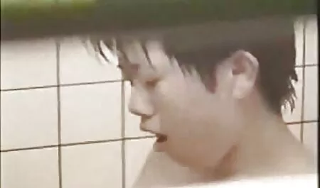 Gonzo fuck video awek isap konek berwarna gangsa dalam senjata kiri