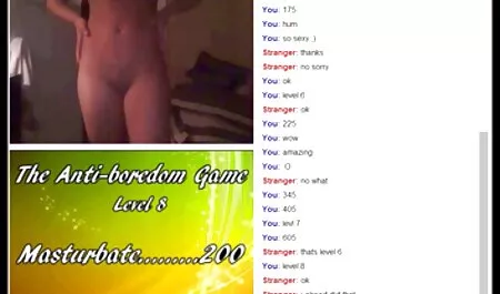 Blonde Binatang awek melayu kuat sex mata-mata ke seorang lelaki dan membujuk dia untuk seks