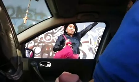 Menawan seks dengan tudung merah sex Lucinda pesona