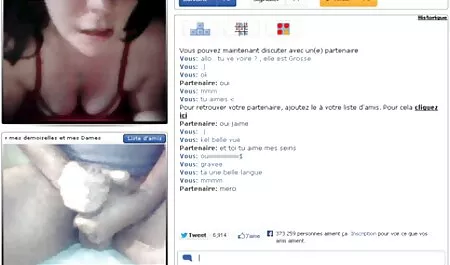 Blonde jari bautmu. awek hisap kote