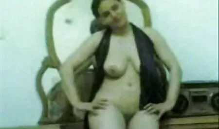 Seksi jiran-jiran berjuang untuk memiliki koleksi video awek melayu keluarga