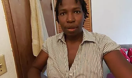 Rambut merah besar merokok dan puting video lucah awek sekolah