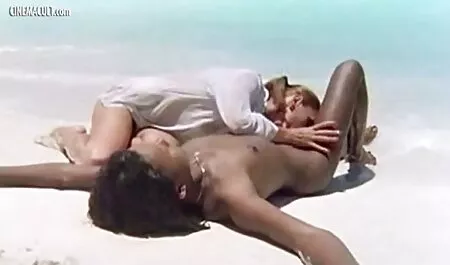 Wanita yang lebih awek hisap kote tua yang membutuhkan seks dari seorang laki-laki.